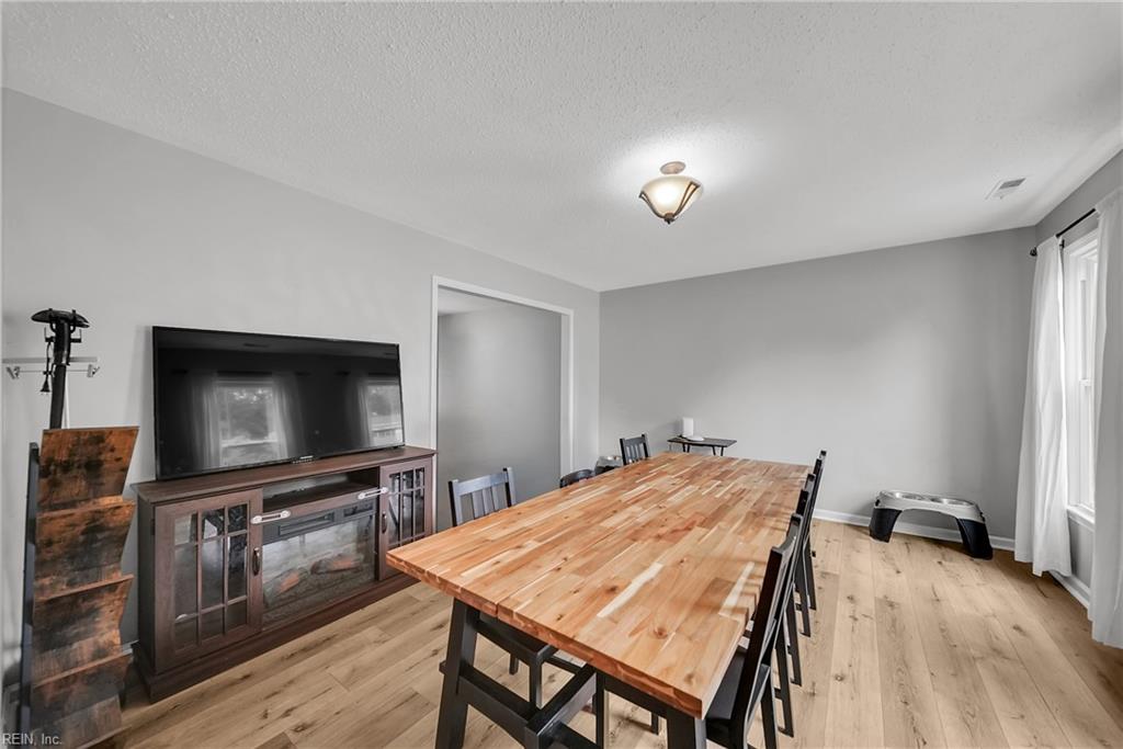 5124 Brockie St Property Photo 16