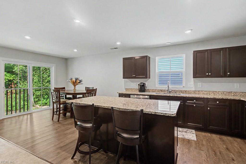 6976 Motley Landing Dr Property Photo 7