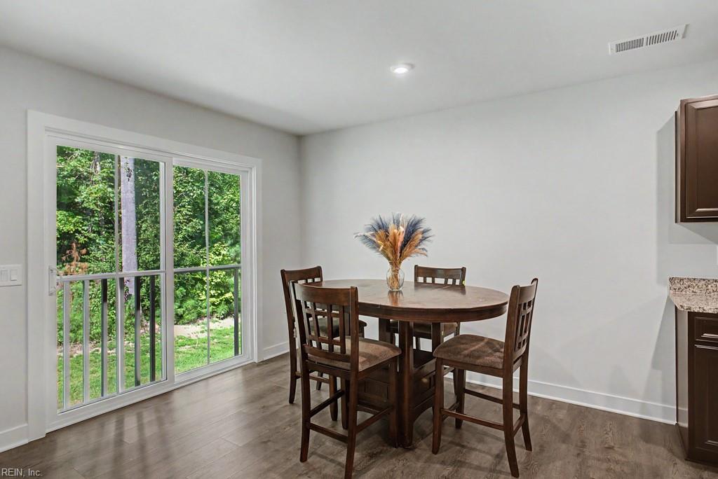6976 Motley Landing Dr Property Photo 11