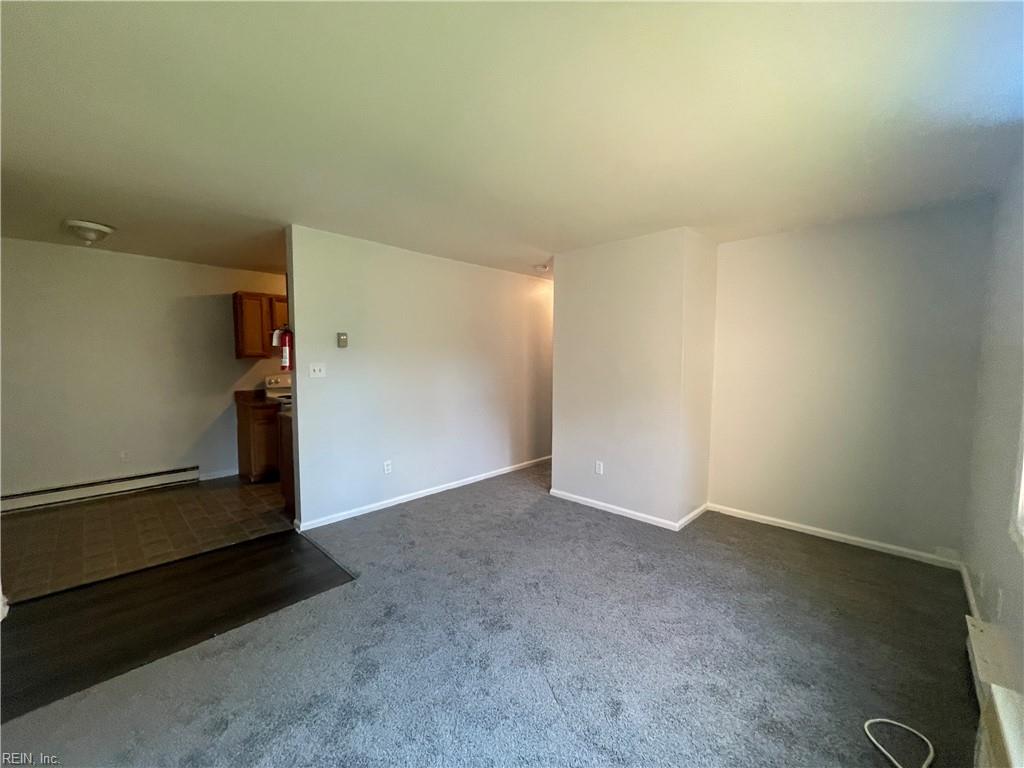 243 Maryland Ave Property Photo 5