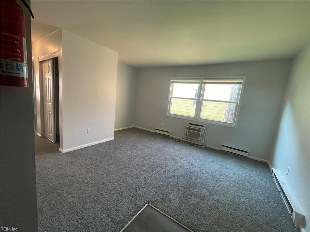 243 Maryland Ave Property Photo 6