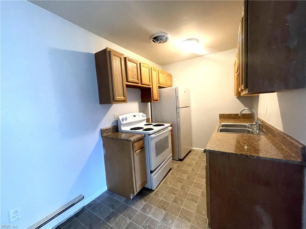 243 Maryland Ave Property Photo 10