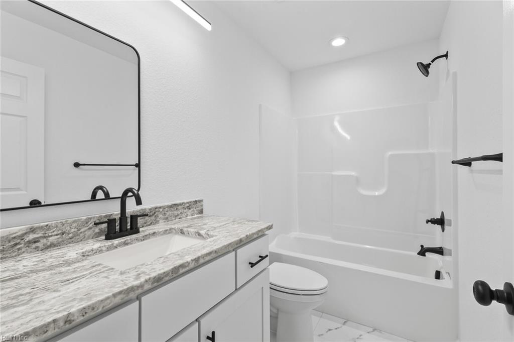 1145 34th St Property Photo 18