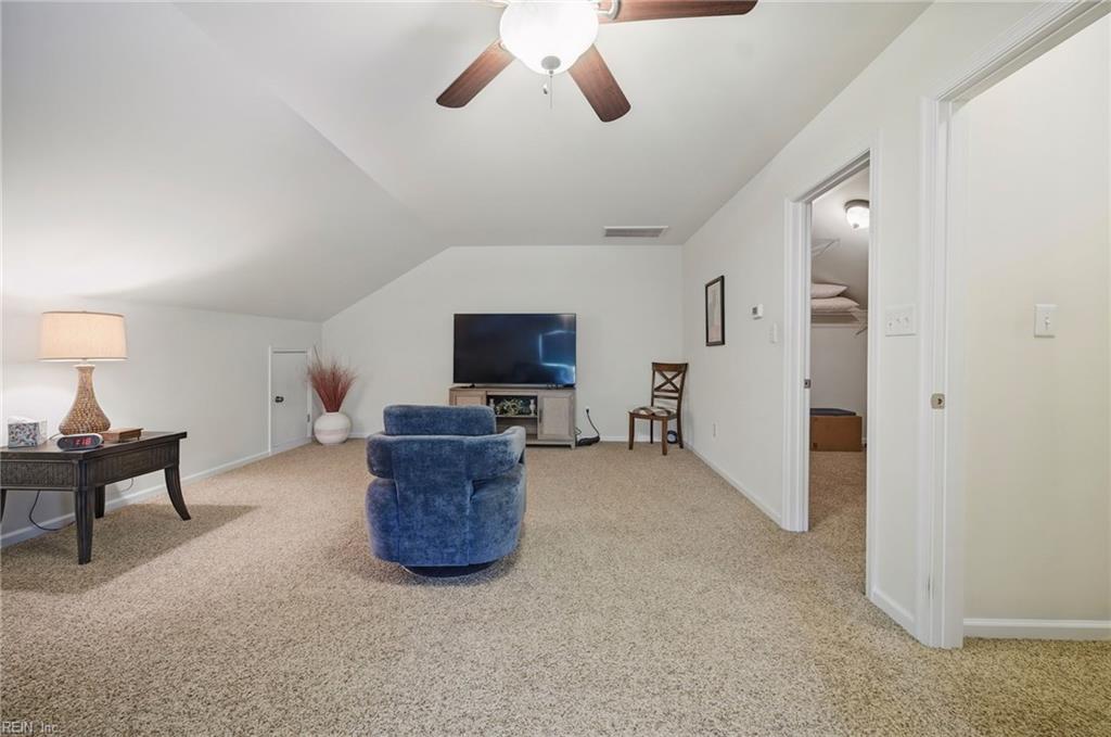 1328 Waycroft Rch Property Photo 32