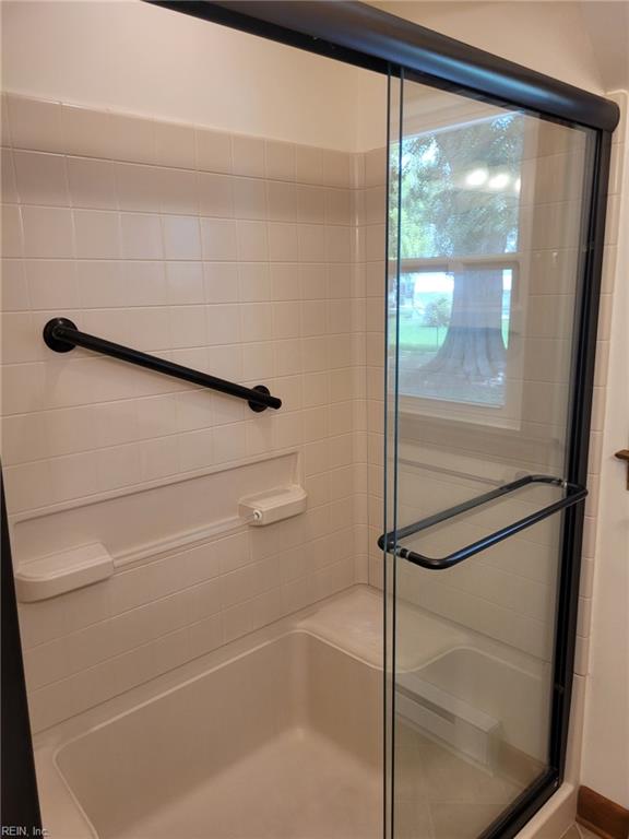 141 Robin Ln Property Photo 11