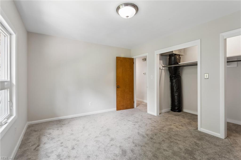27 Hertzler Rd Property Photo 18