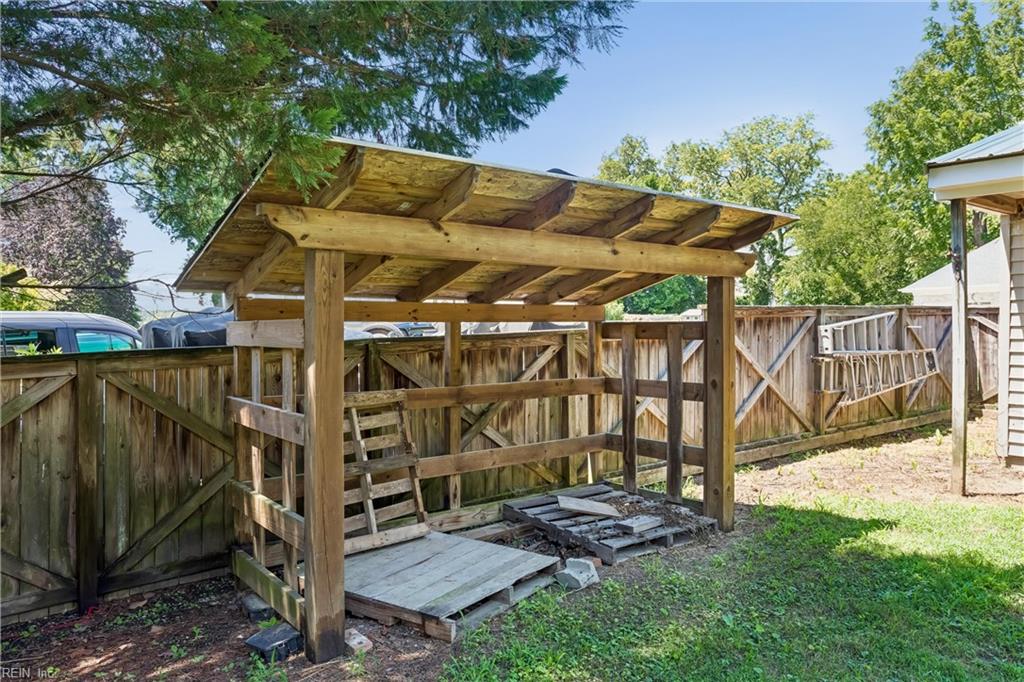27 Hertzler Rd Property Photo 29
