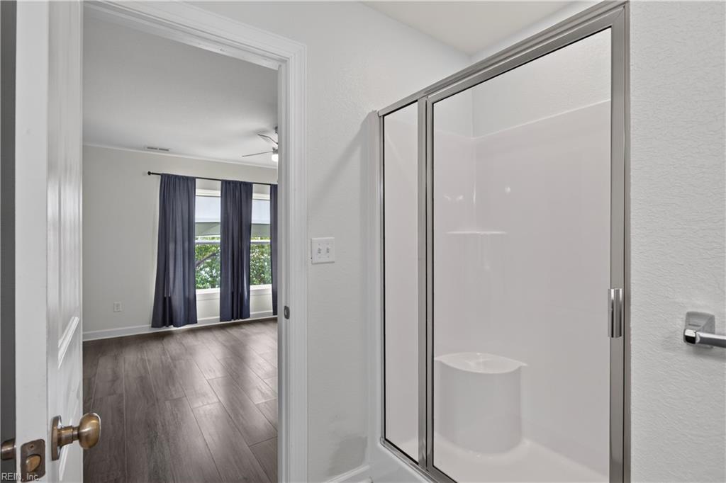 5464 Safe Harbour Way Property Photo 18