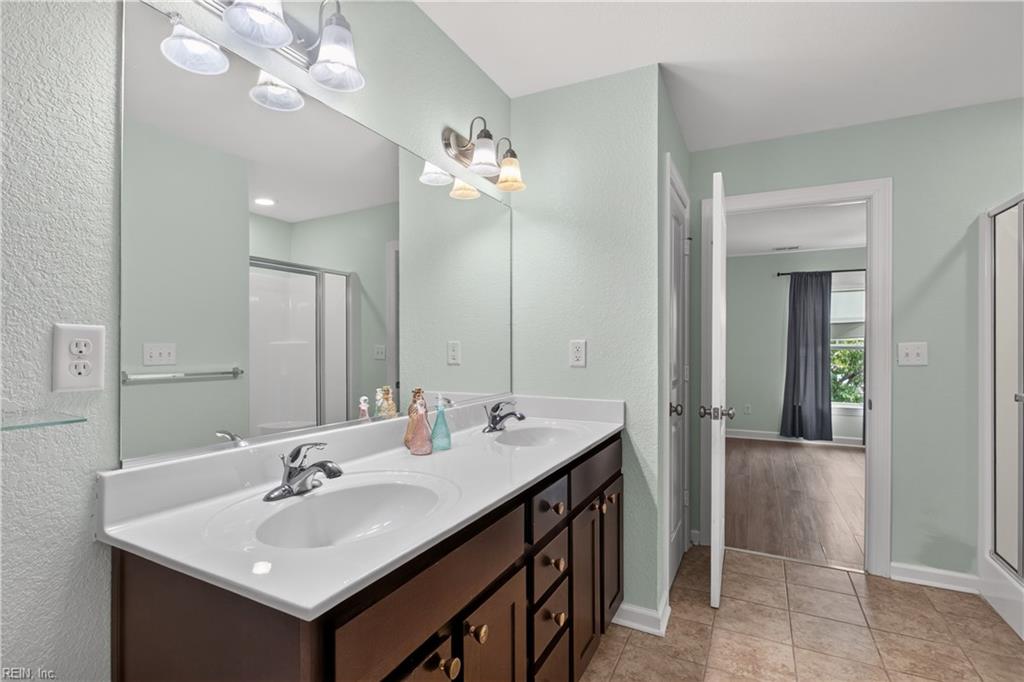 5464 Safe Harbour Way Property Photo 19