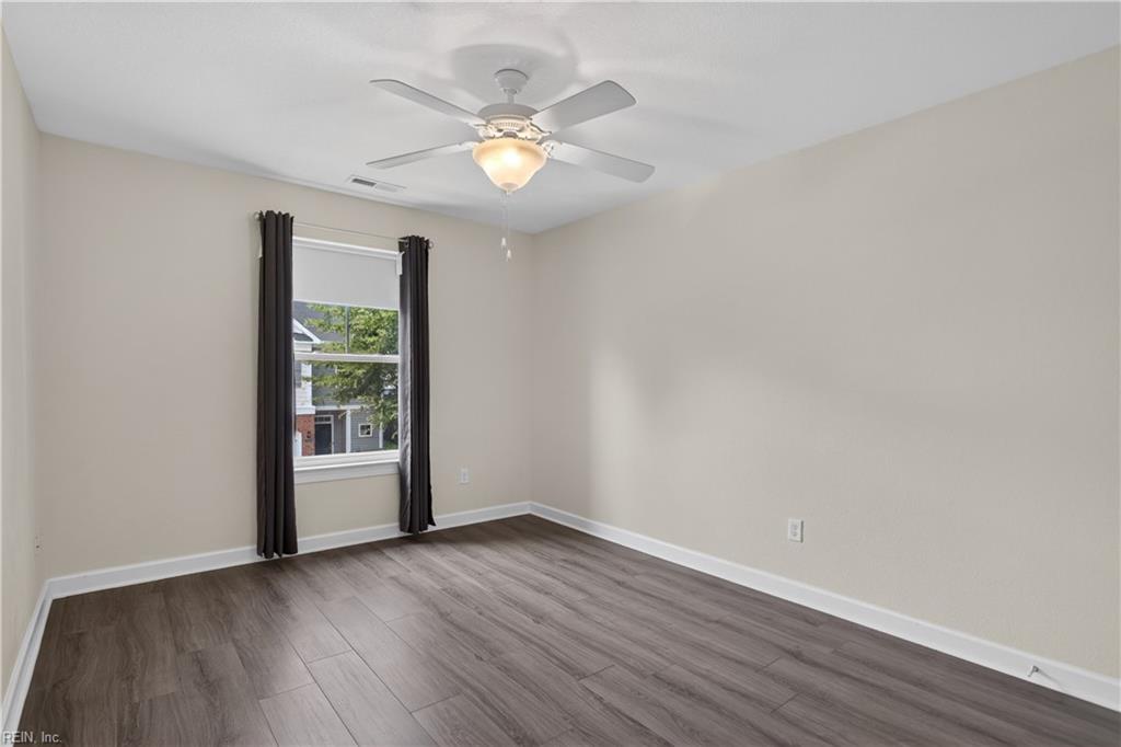 5464 Safe Harbour Way Property Photo 21