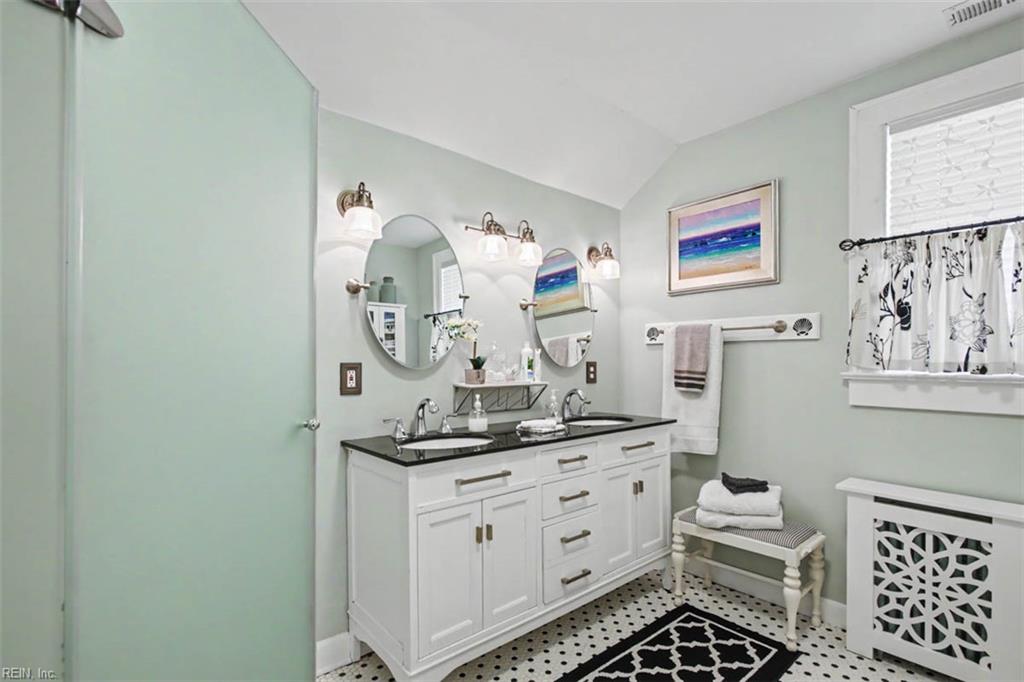 103 Locust Ave Property Photo 23