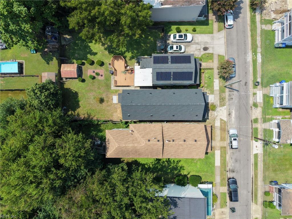 855 Lexington St Property Photo 37