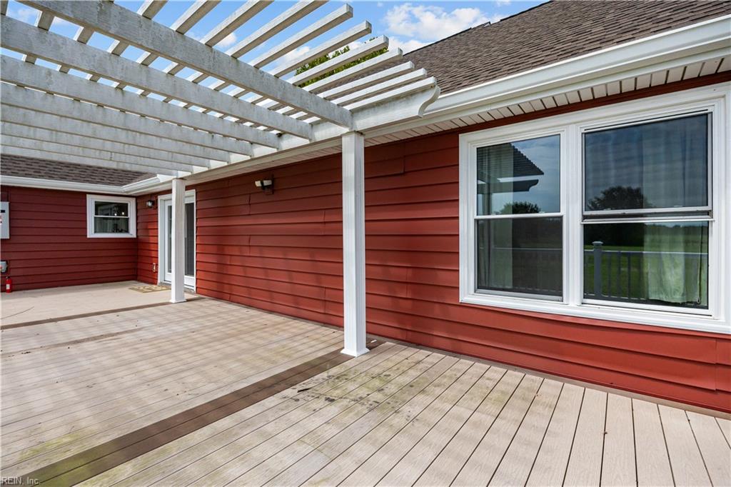2020 Sanderson Rd Property Photo 29