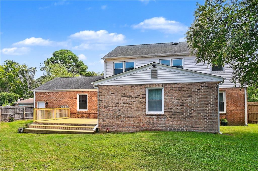 4833 Rosecroft St Property Photo 43