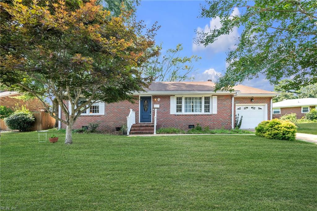 24 Sandra Dr Property Photo 1