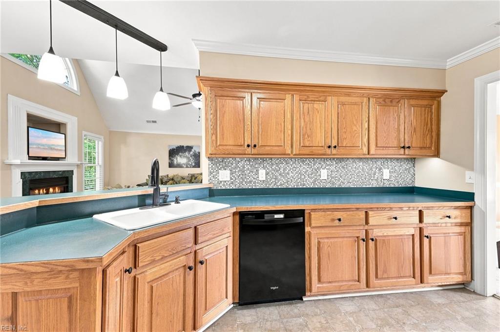 1500 Olde Mill Creek Dr Property Photo 18