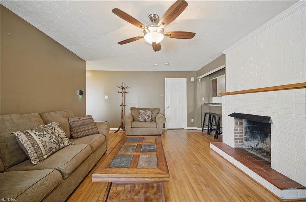 618 Smith St Property Photo 6
