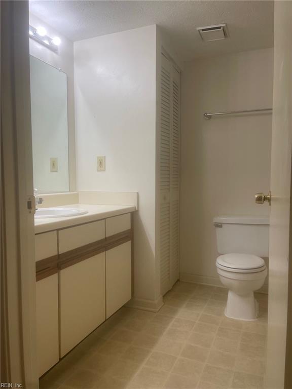 15 Davenport Ct Property Photo 8