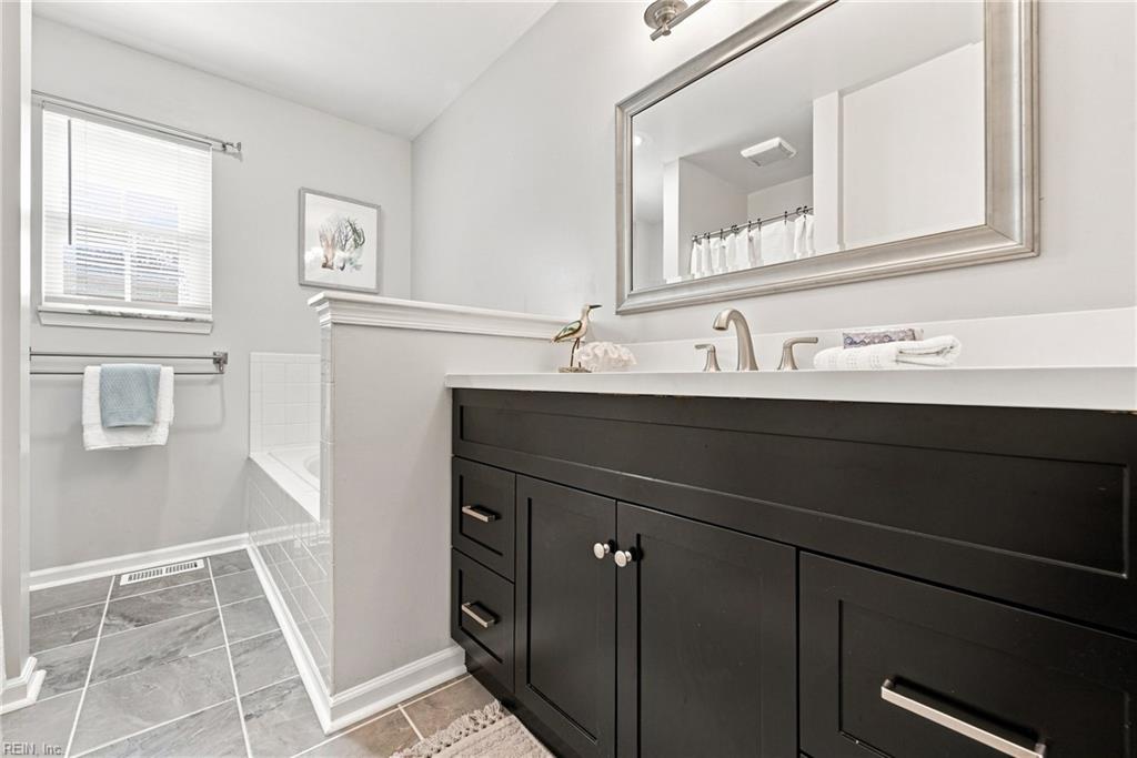 2624 Loudoun St Property Photo 16