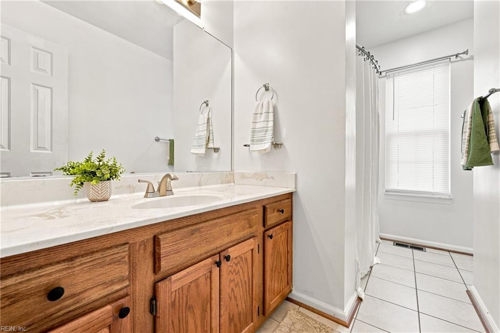 2624 Loudoun St Property Photo 24