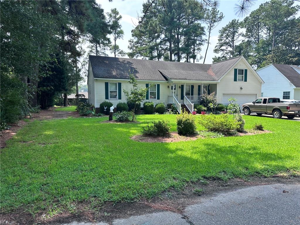 121 Causeway Dr Property Photo 1