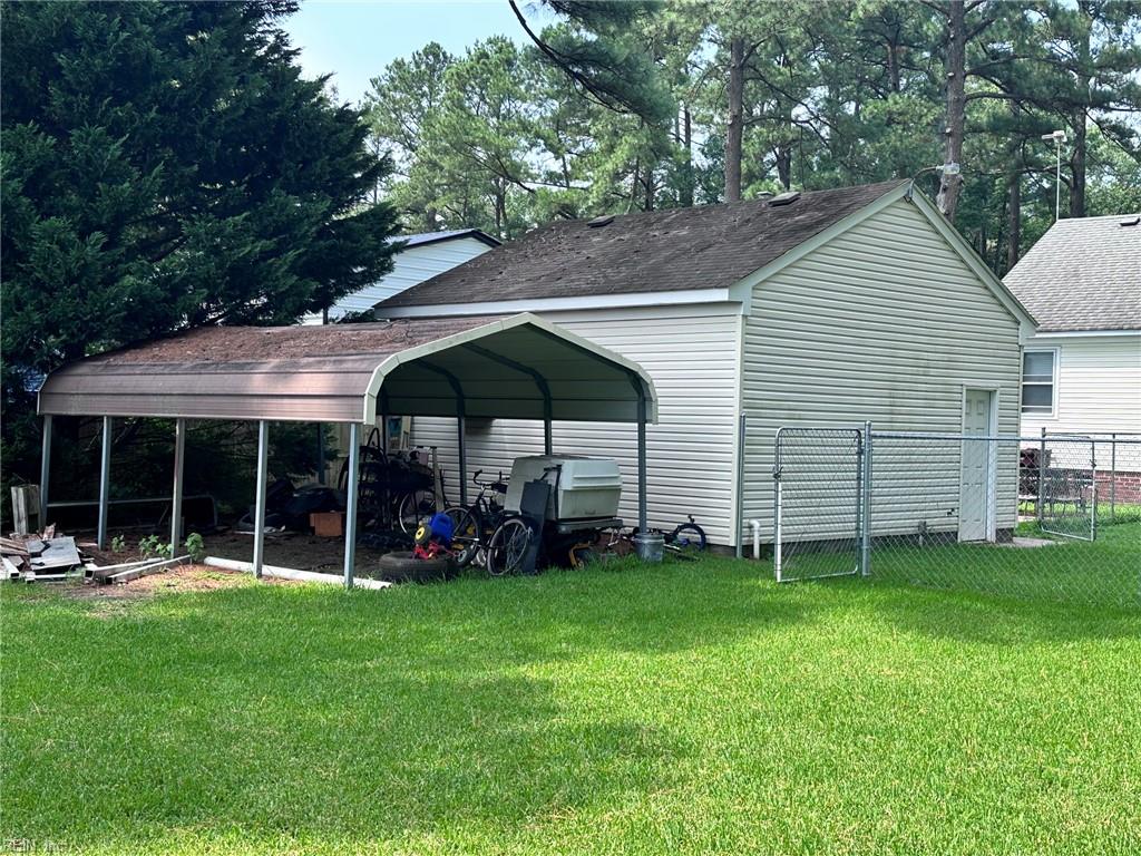 121 Causeway Dr Property Photo 6