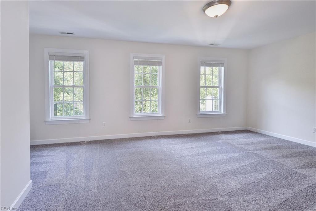 5422 Center St Property Photo 20