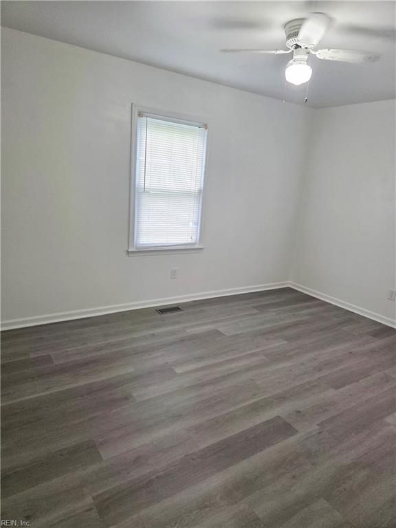 193 Lori Cir Property Photo 5