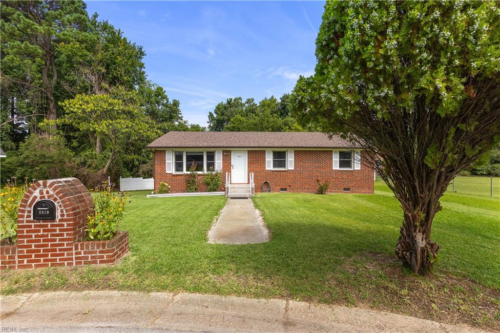 2410 Pamlico CIR Property Photo 1
