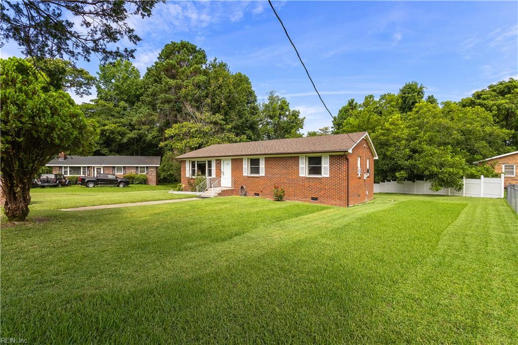 2410 Pamlico Cir Property Photo 4
