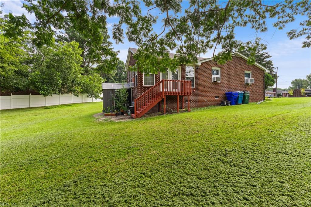 2410 Pamlico Cir Property Photo 22