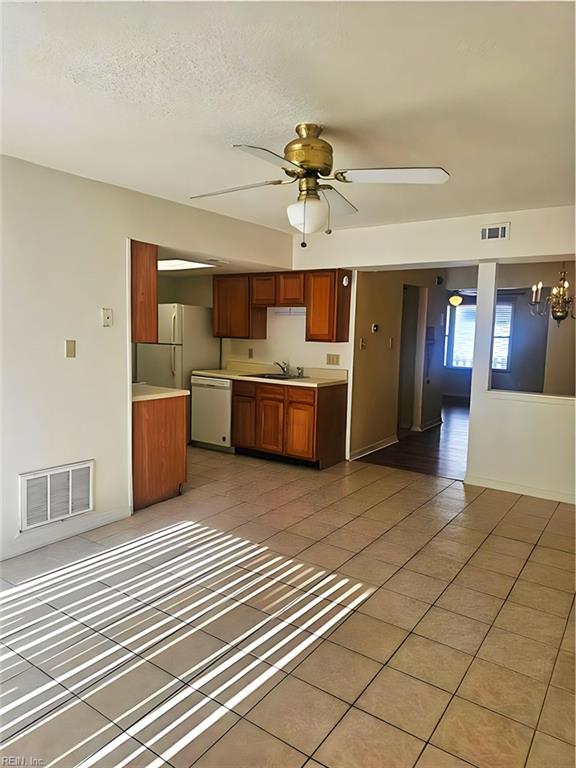 1434 Sierra Drive Dr Property Photo 6