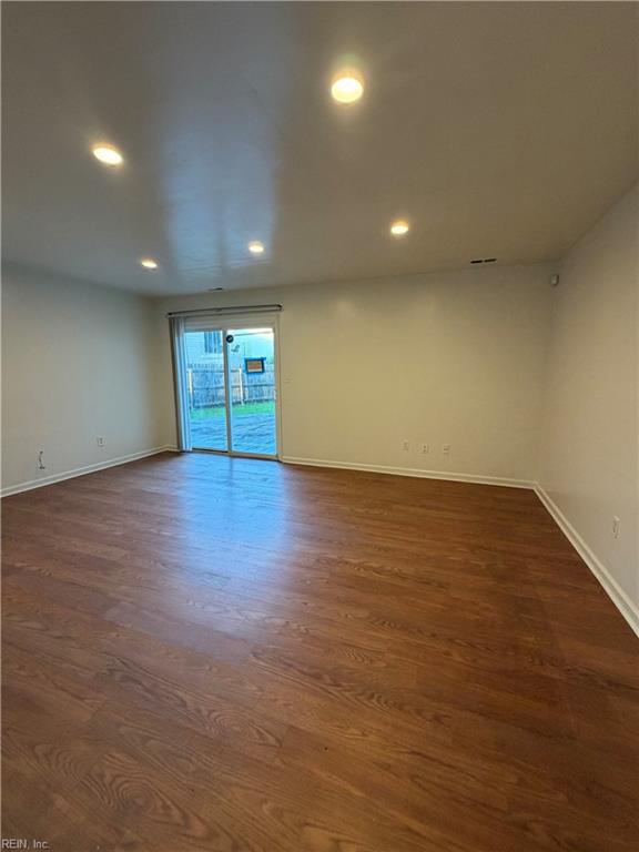 1046 Commonwealth Pl Property Photo 6