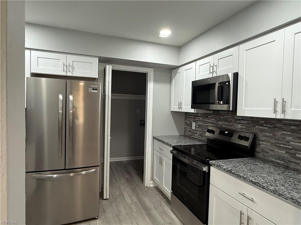 6129 Bradford Dr Property Photo 7