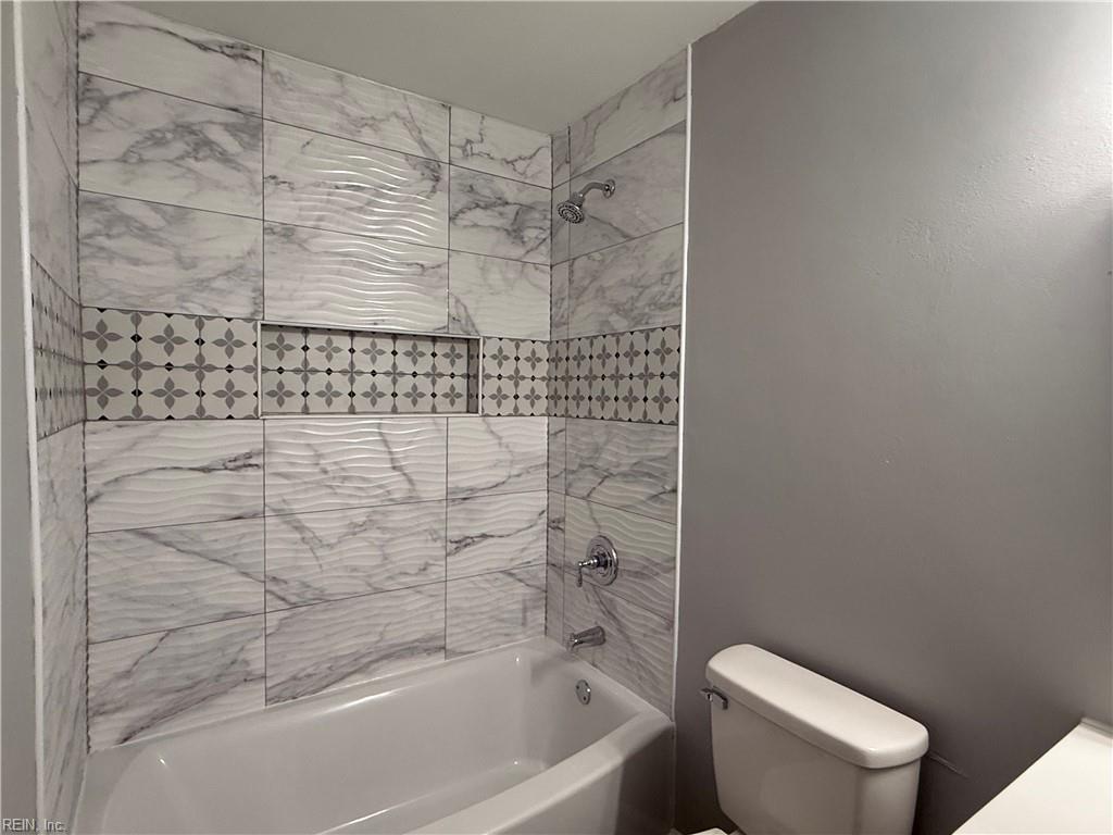 6129 Bradford Dr Property Photo 8