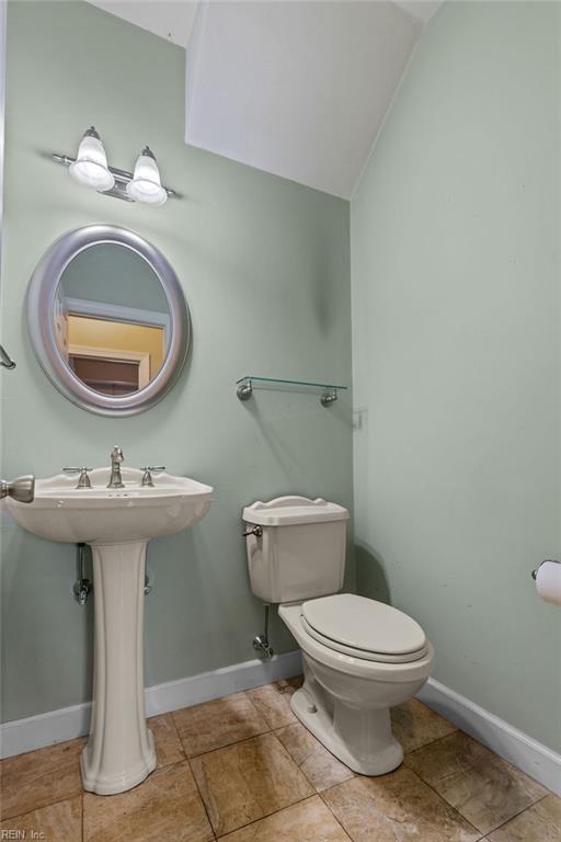 27098 Colosse Rd Property Photo 15