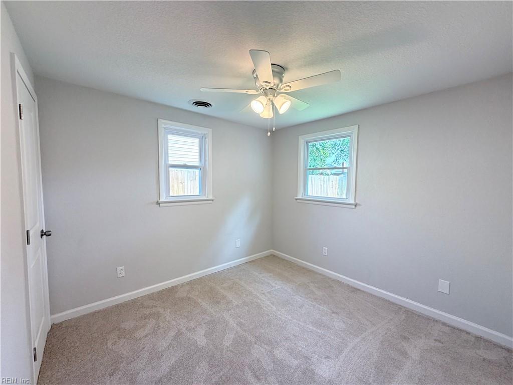 419 Rogers Ave Property Photo 29