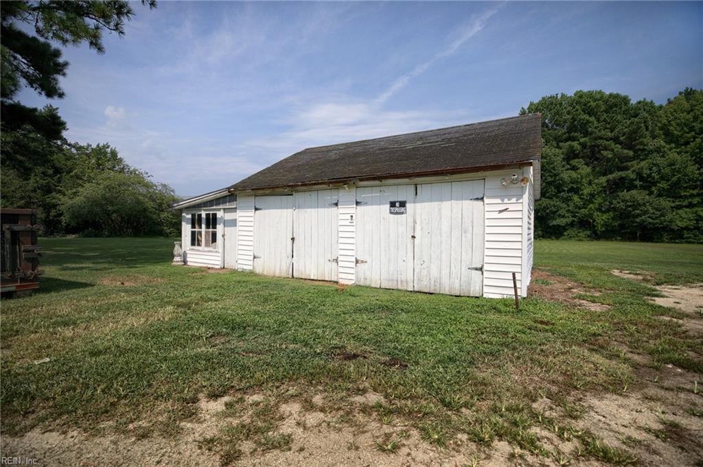 85 Linden Ave Property Photo 18