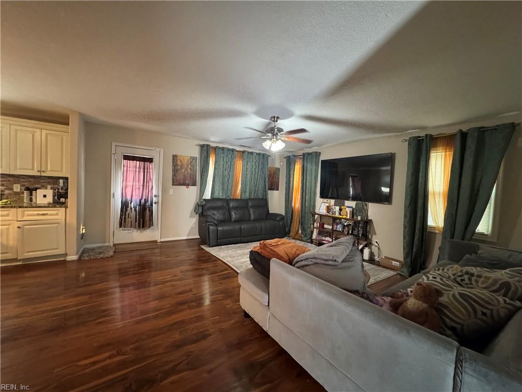 501 Stockton Rd Property Photo 2
