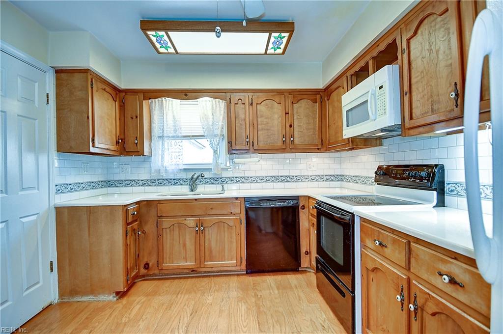5329 Denver Dr Property Photo 10