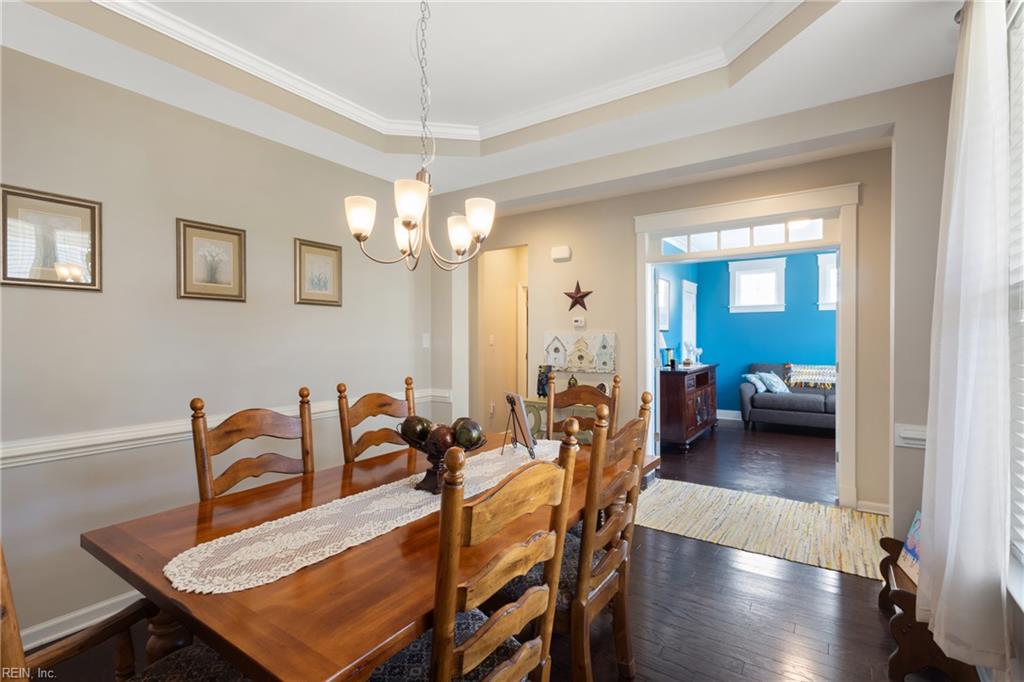 2378 Somerset Way Property Photo 6