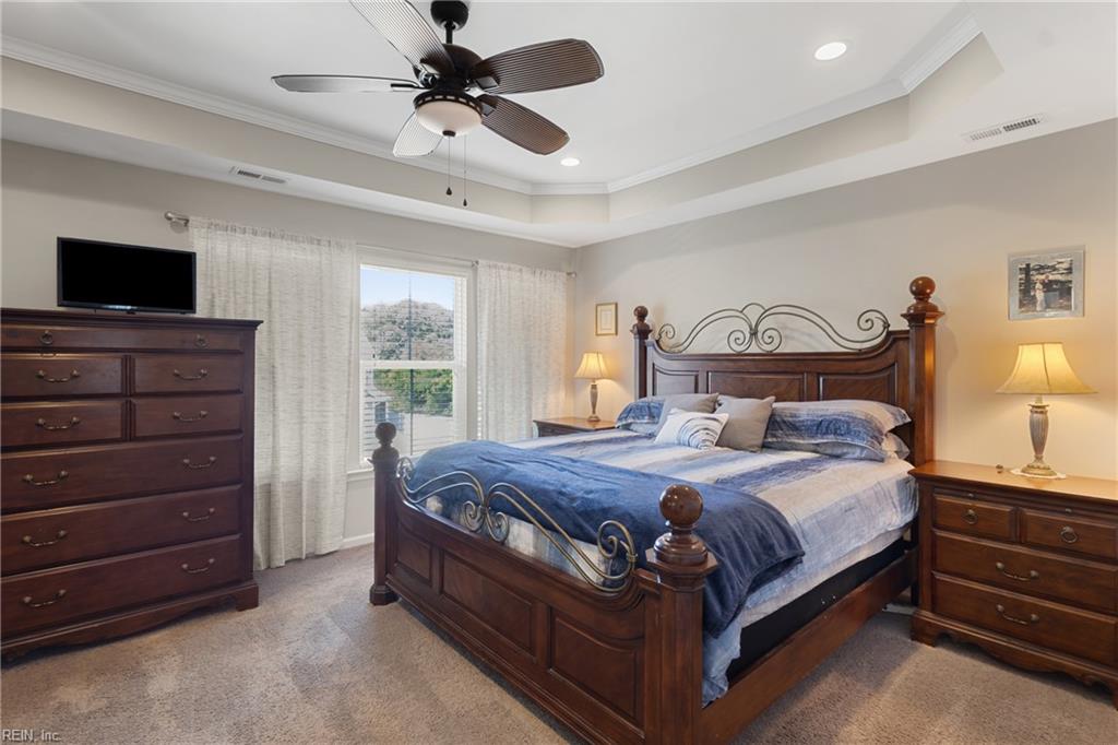 2378 Somerset Way Property Photo 17