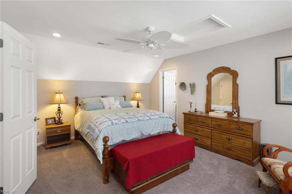 2378 Somerset Way Property Photo 25