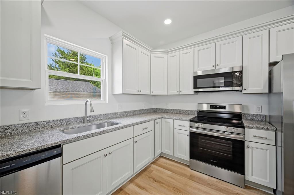 218 Chestnut St Property Photo 8