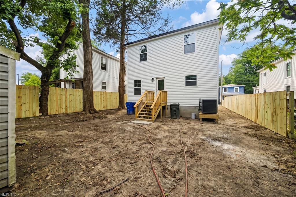 218 Chestnut St Property Photo 24