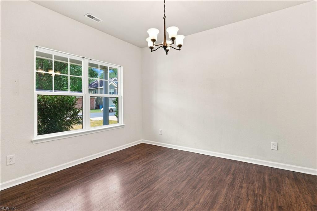 2122 English Ave Property Photo 10