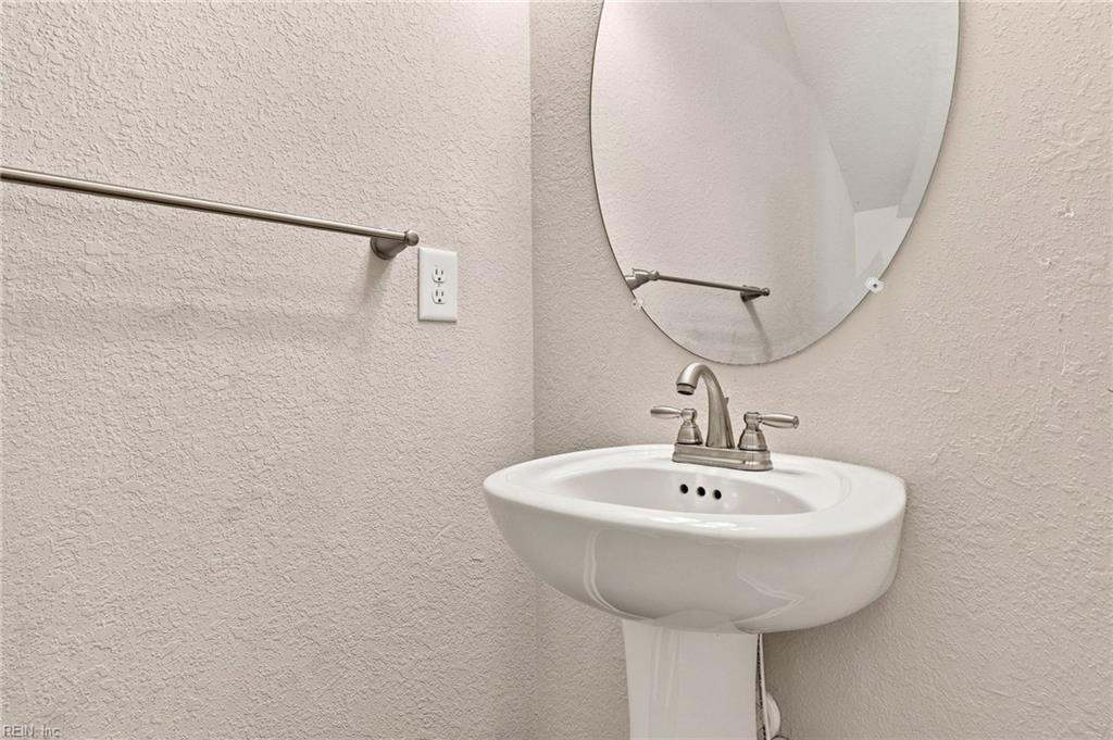 2122 English Ave Property Photo 17