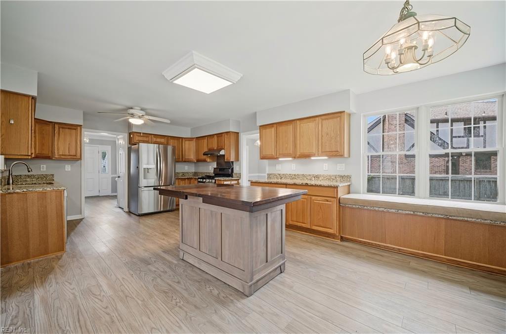 4440 Revere Dr Property Photo 7