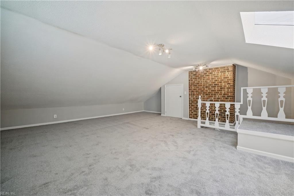 4440 Revere Dr Property Photo 37