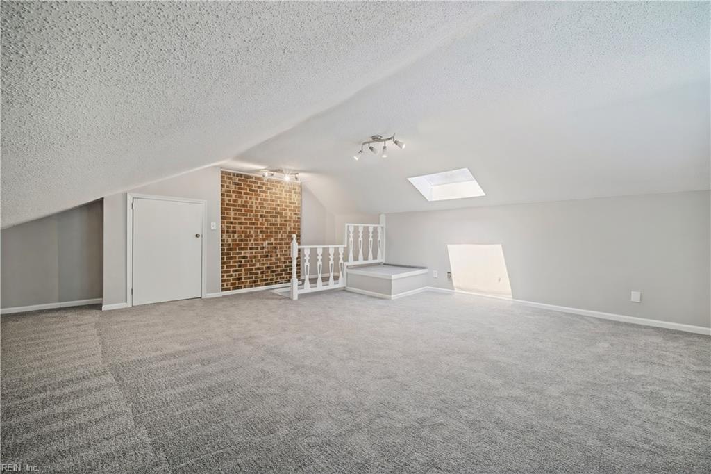 4440 Revere Dr Property Photo 38
